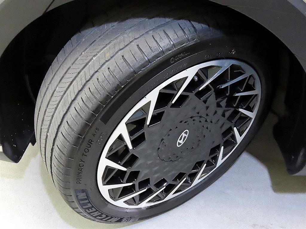 HYUNDAI Ioniq 5 2022 Gris - Importación desde Corea - HF Imports Iquique - Foto 20