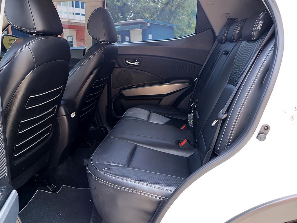 Ssangyong Tivoli 2018 Blanco - Importación desde Corea - HF Imports Iquique - Foto 12