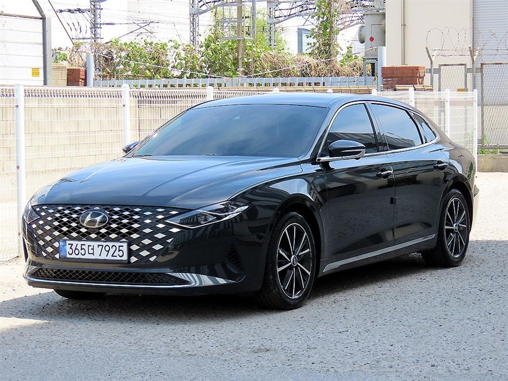 HYUNDAI Grandeur 2022 Negro - Importación desde Corea - HF Imports Iquique - Foto 1