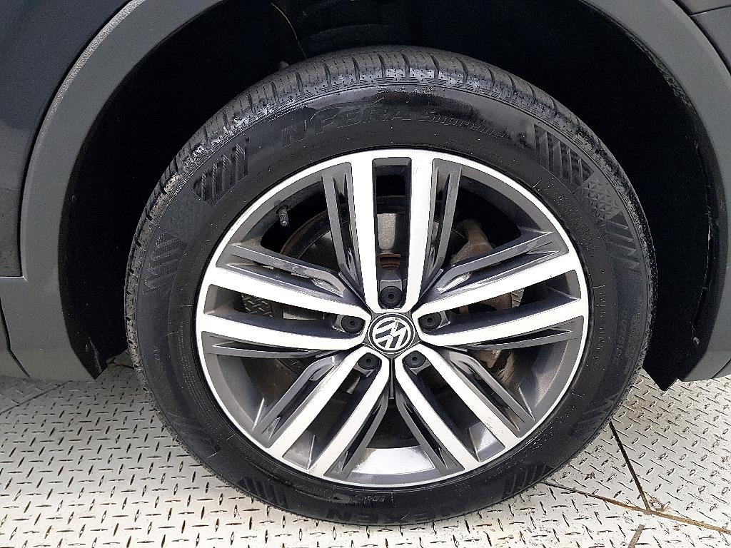 Volkswagen Tiguan 2020 Negro - Importación desde Corea - HF Imports Iquique - Foto 20