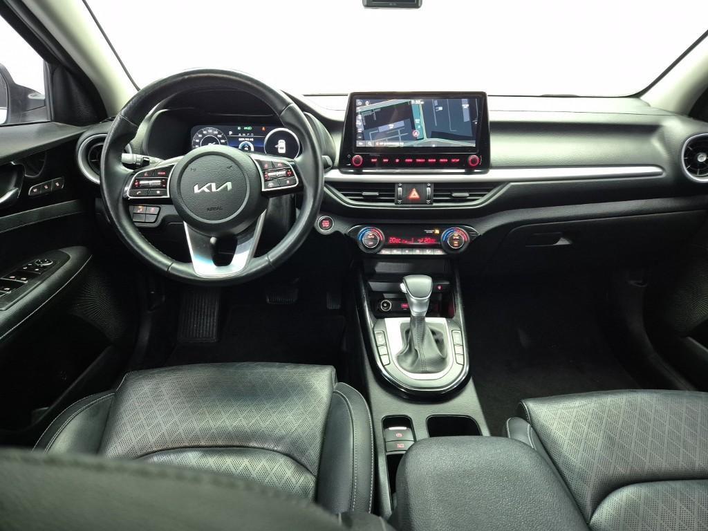 KIA K3 - Vista 7