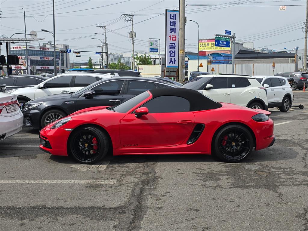 Porsche 718 - Vista 3
