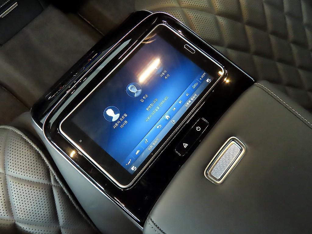 Mercedes Benz S Class - Vista 12