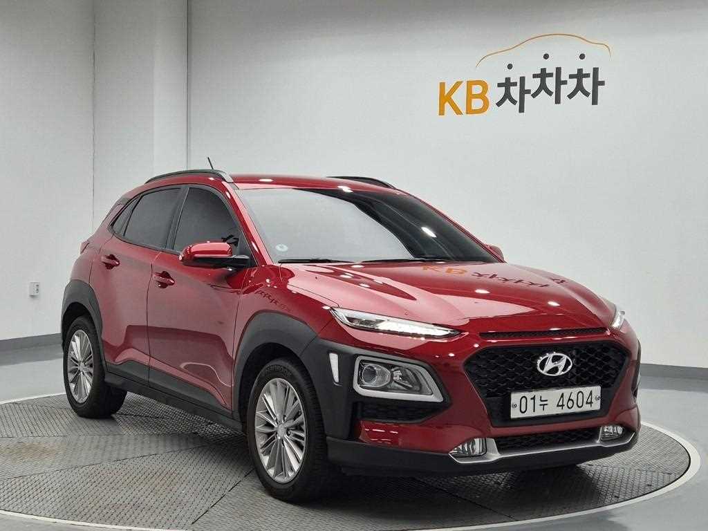 HYUNDAI Kona - Vista 4