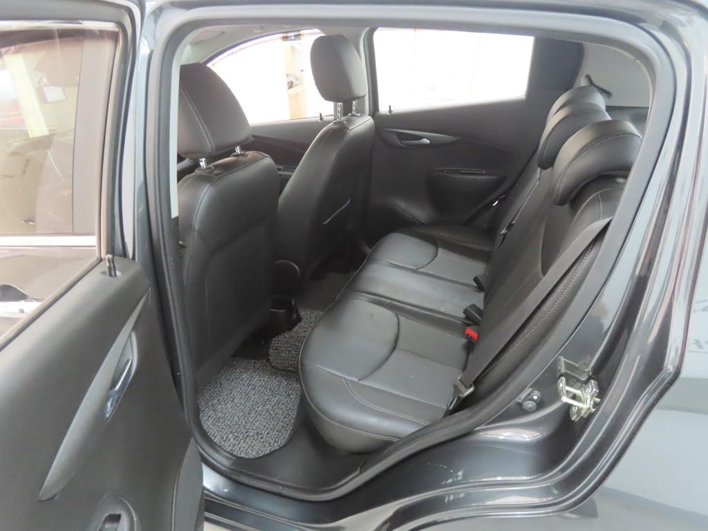 Chevrolet Spark - Vista 6