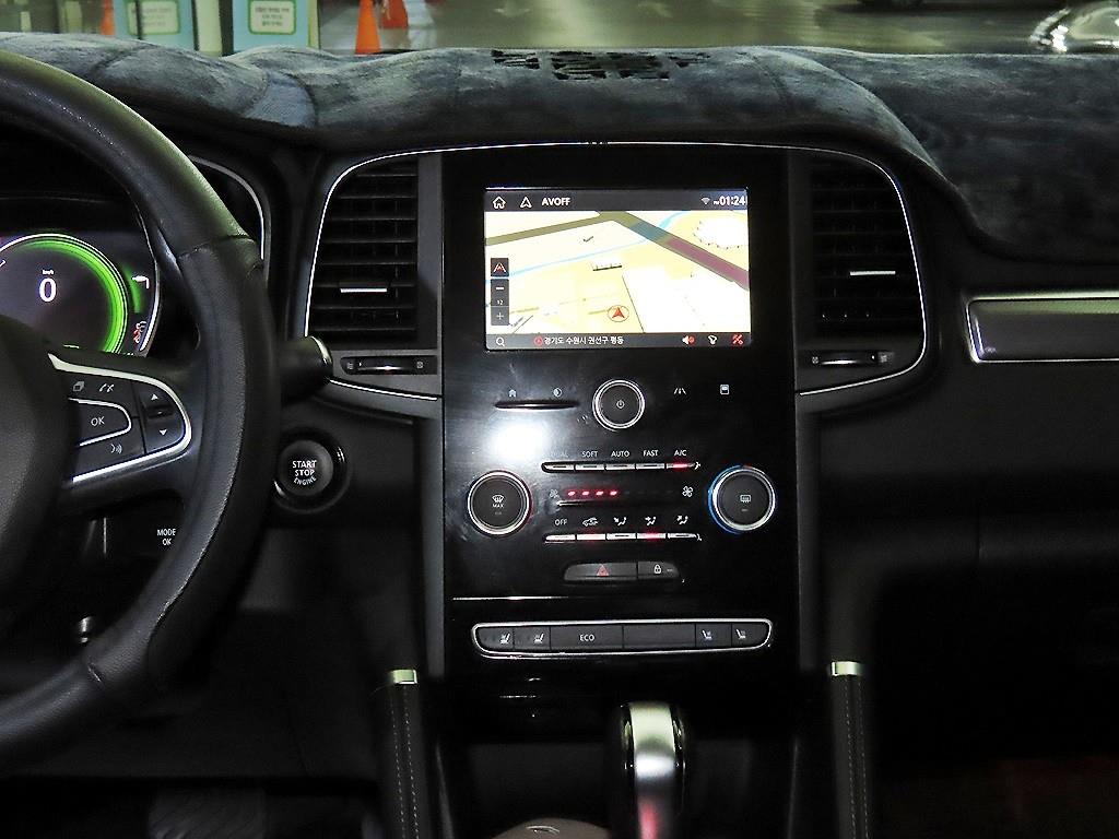 SAMSUNG QM6 - Vista 11