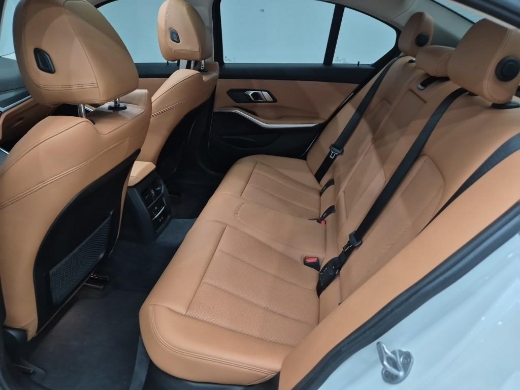 BMW 3 series - Vista 5
