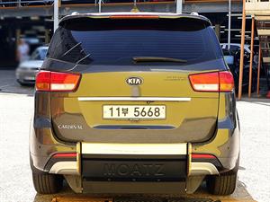 KIA Carnival - Vista 6