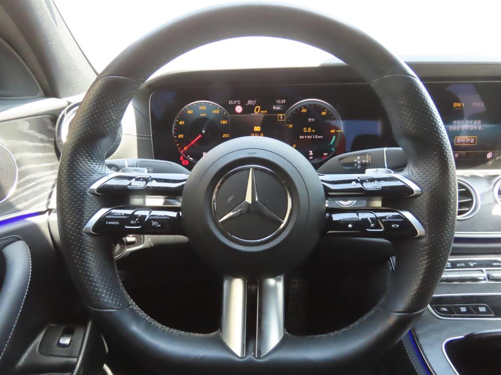 Mercedes Benz E class 2021 Negro - Importación desde Corea - HF Imports Iquique - Foto 11