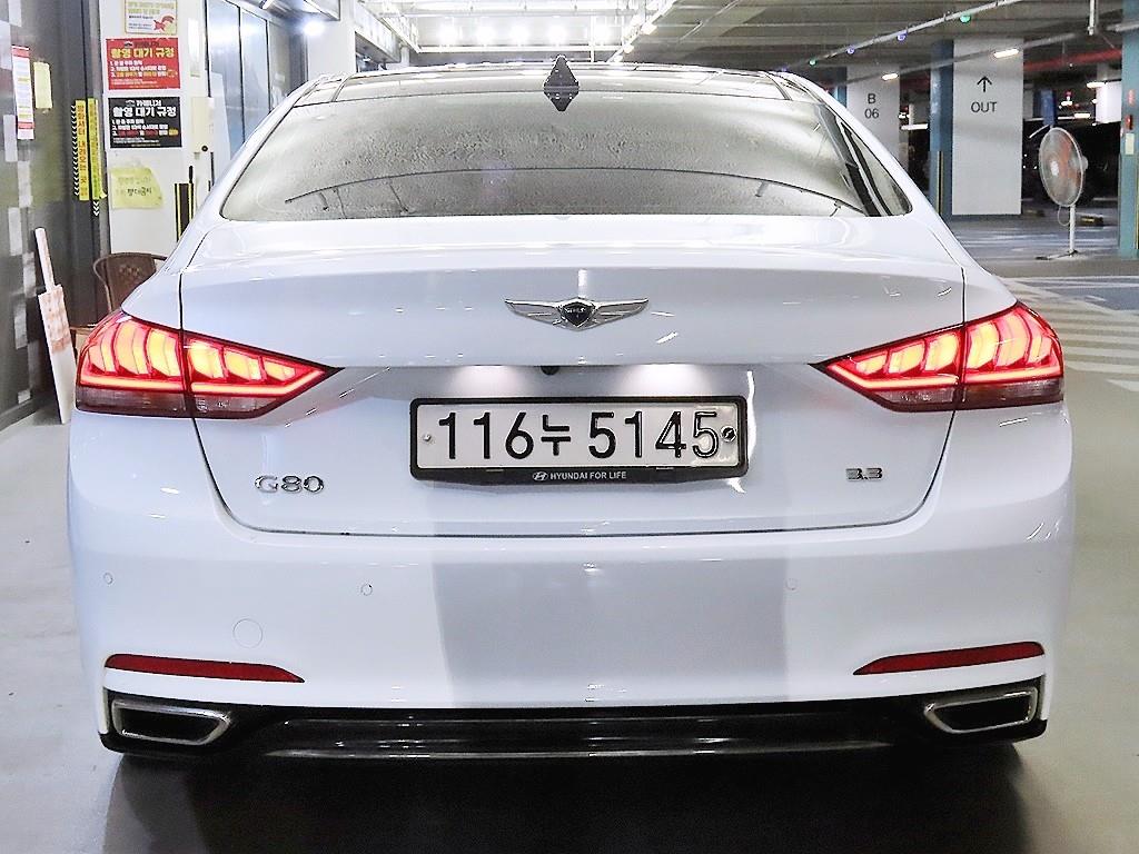 Genesis G80 - Vista 5