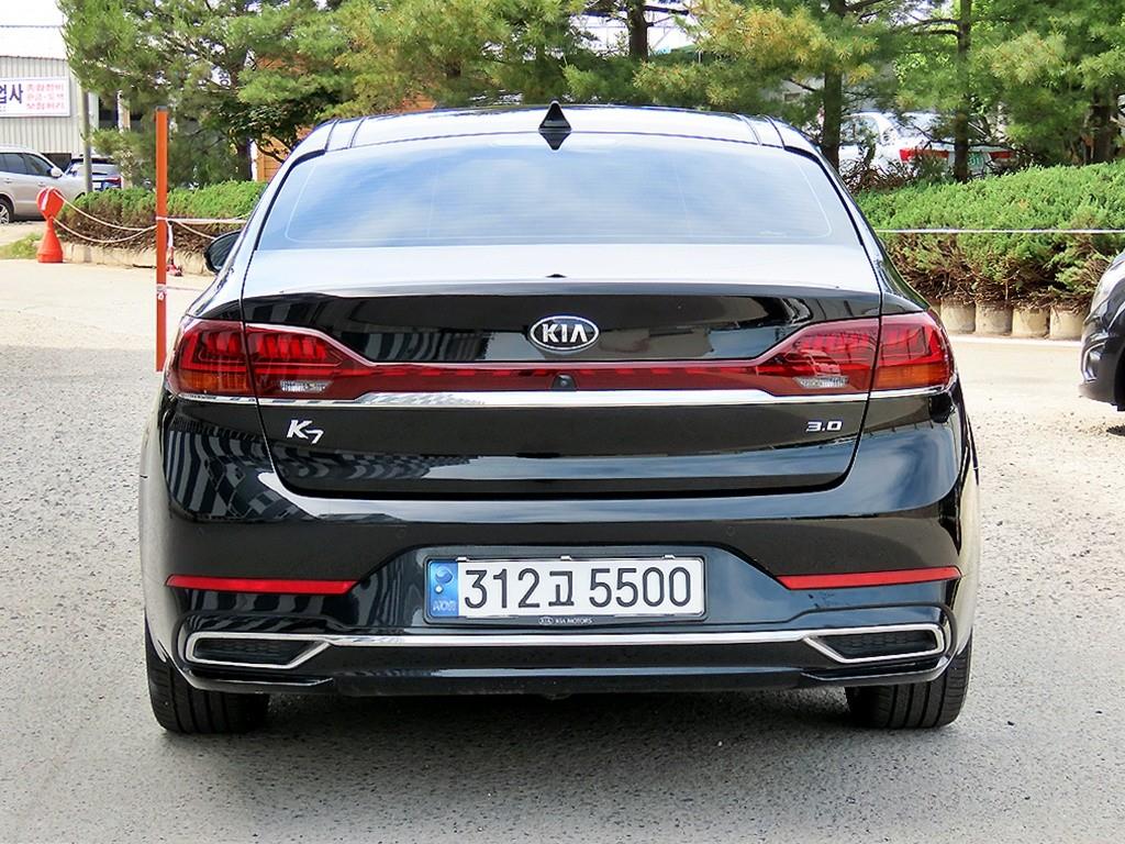 KIA K7 - Vista 4