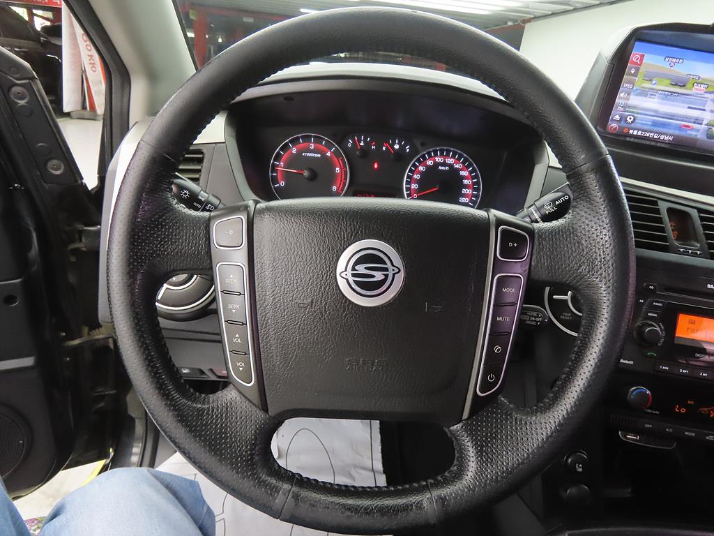 Ssangyong Korando - Vista 8