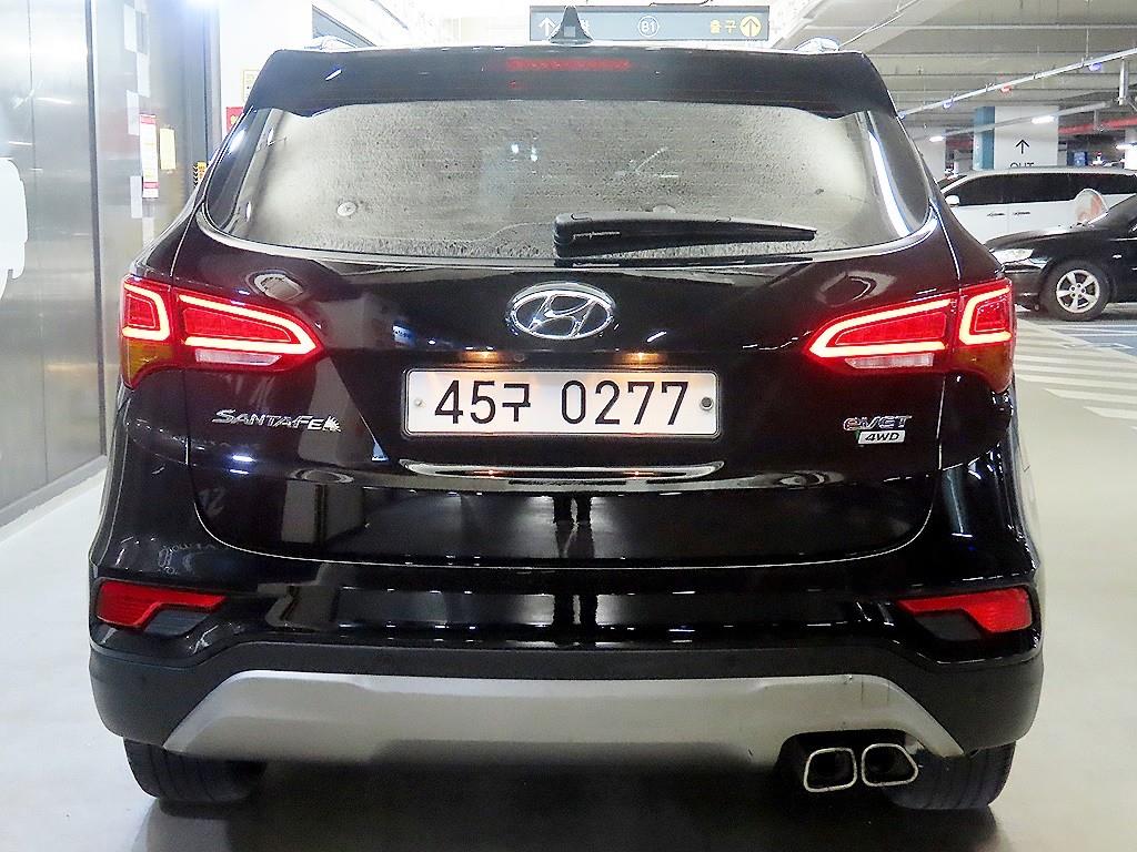 HYUNDAI Santa Fe - Vista 5