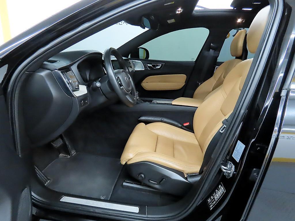 Volvo XC60 - Vista 5