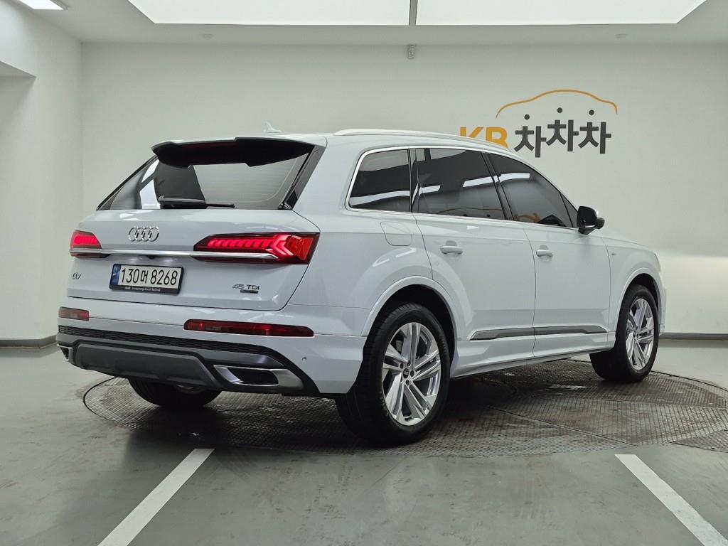 Audi Q7 - Vista 4