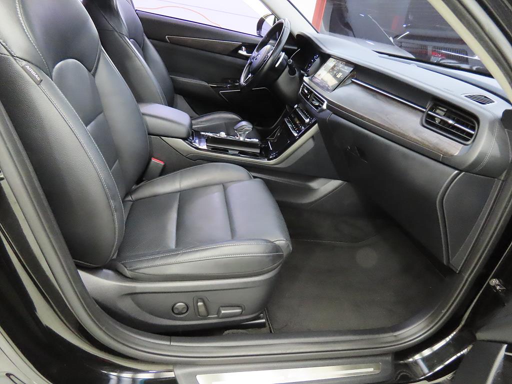 KIA K7 - Vista 9