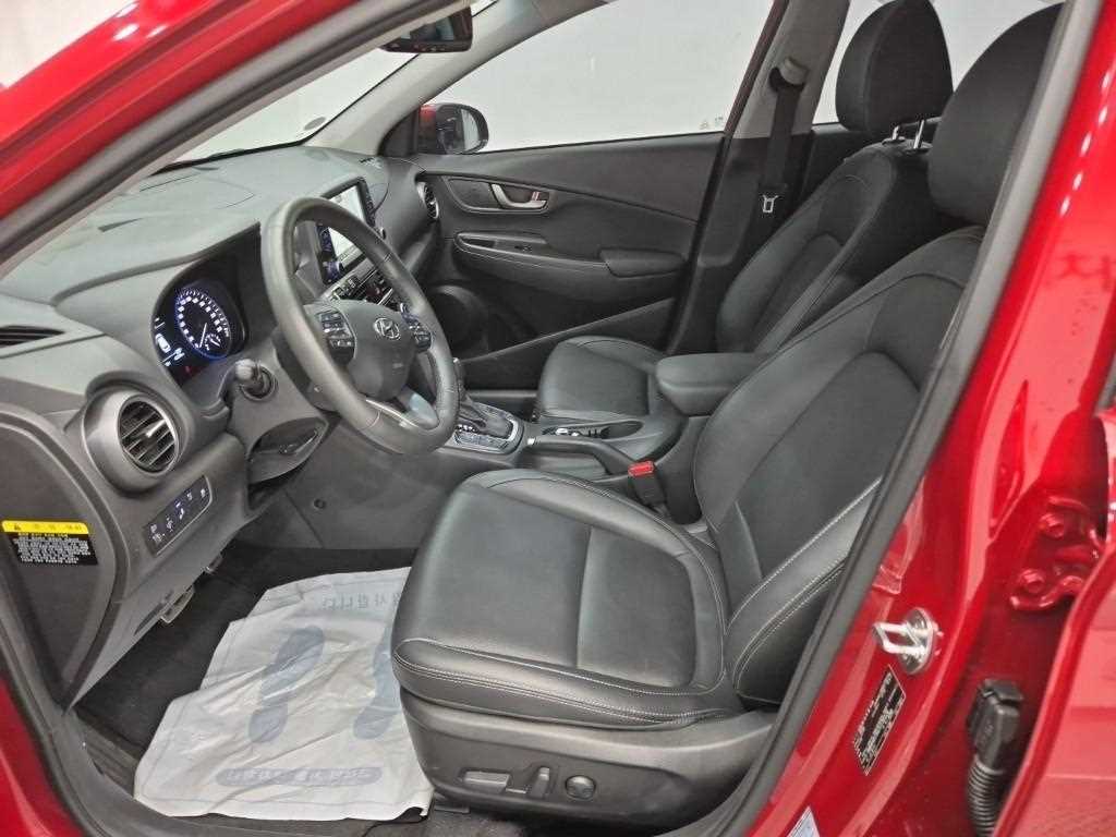 HYUNDAI Kona - Vista 11