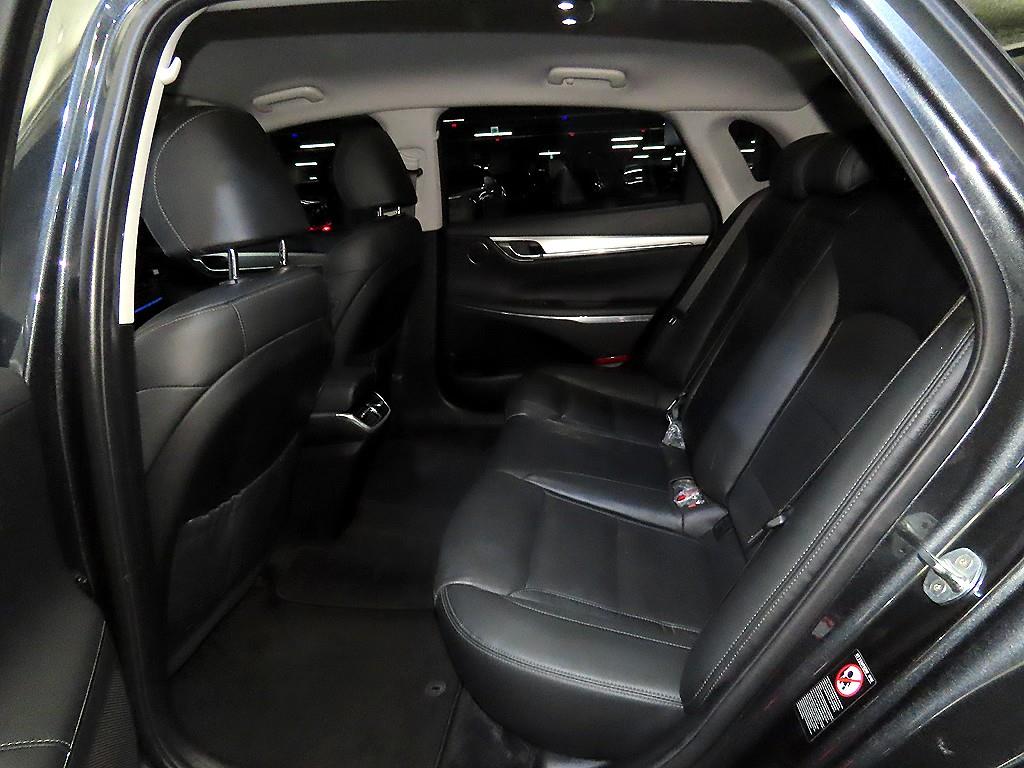 HYUNDAI Grandeur - Vista 7