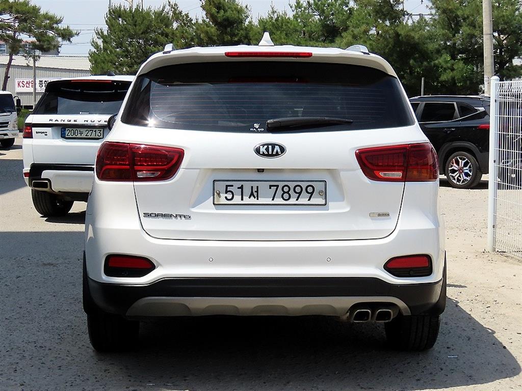 KIA Sorento - Vista 4