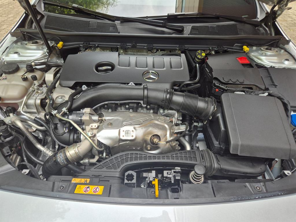 Mercedes Benz CLA Class 2022 Gris - Importación desde Corea - HF Imports Iquique - Foto 20