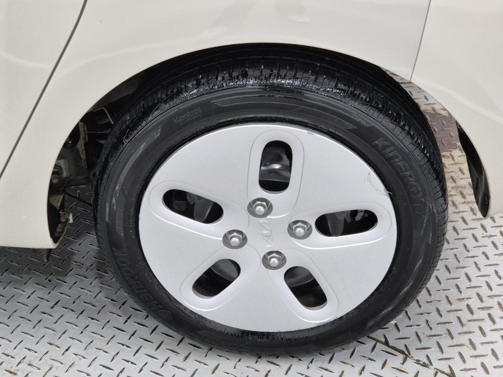 KIA Ray 2022 the color of pearl - Importación desde Corea - HF Imports Iquique - Foto 17
