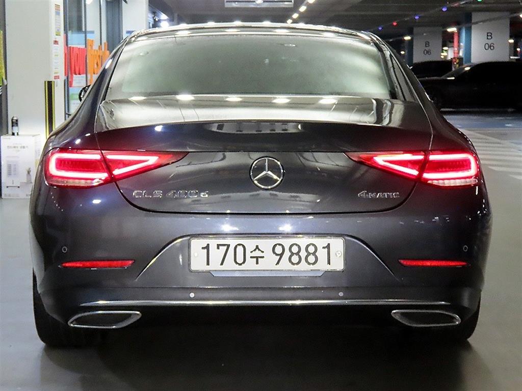 Mercedes Benz CLS Class - Vista 5