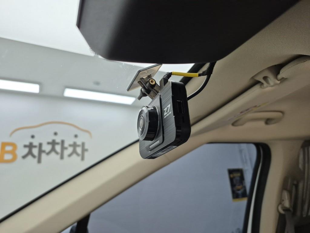 KIA Carnival 2023 Blanco - Importación desde Corea - HF Imports Iquique - Foto 16