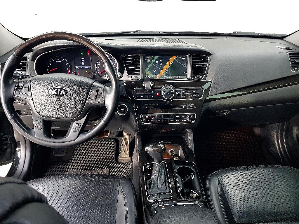 KIA K7 - Vista 5