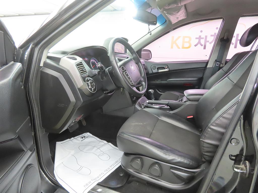 Ssangyong Korando - Vista 5