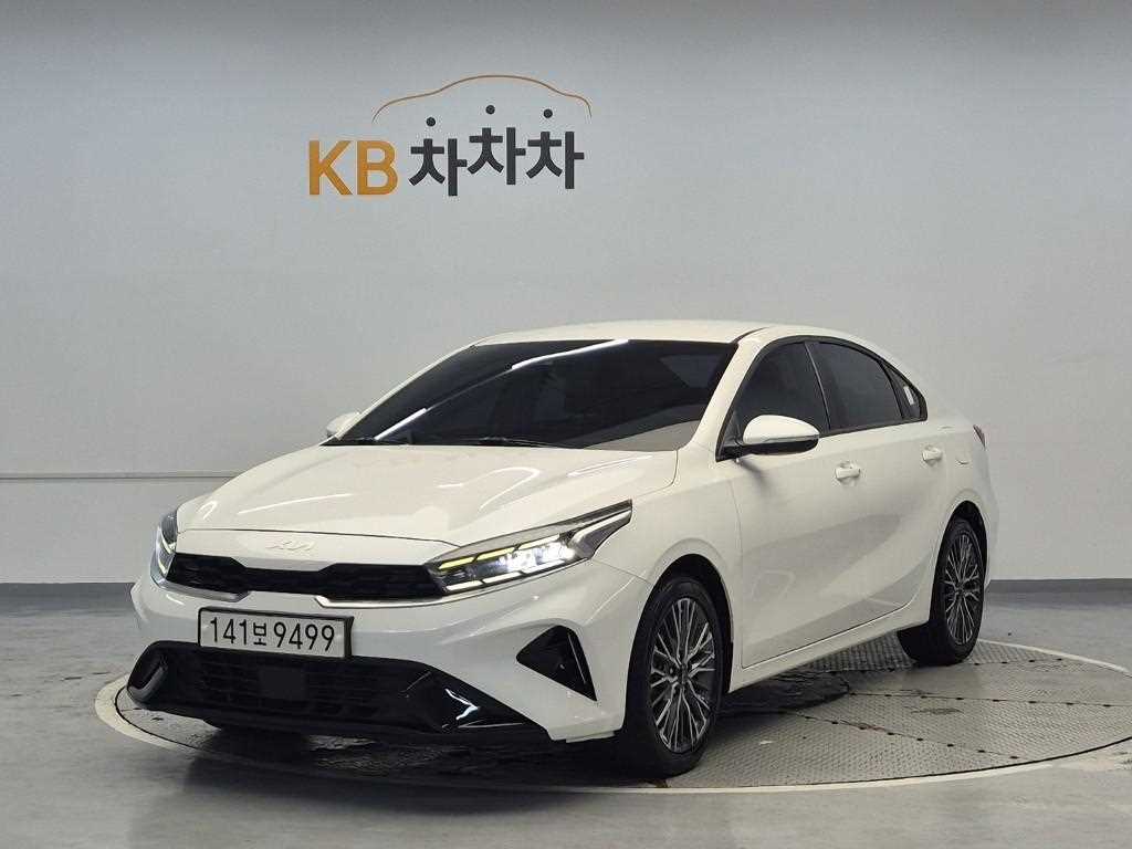 KIA K3 2022 Blanco - Importación desde Corea - HF Imports Iquique - Foto 1