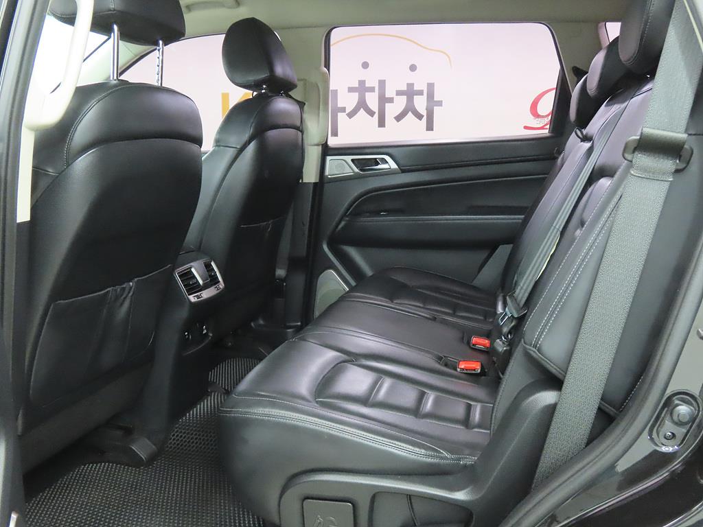 Ssangyong Rexton - Vista 6