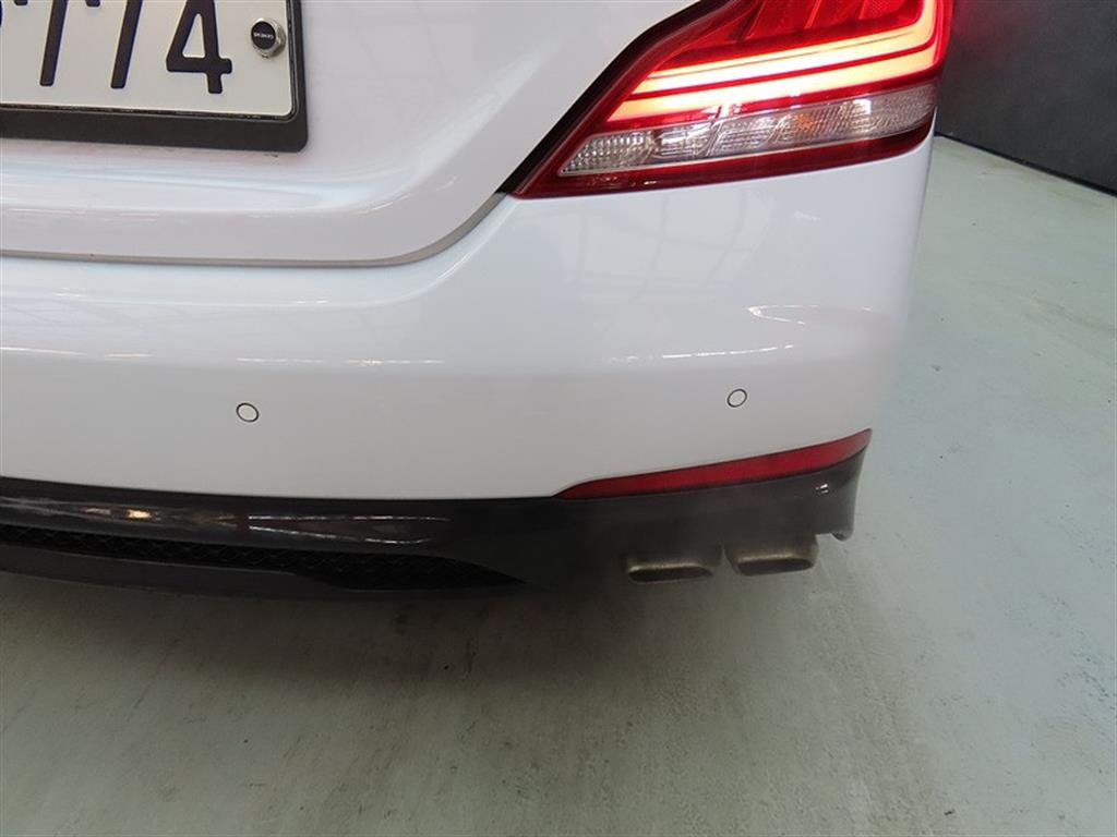 Genesis G70 2018 Blanco - Importación desde Corea - HF Imports Iquique - Foto 18