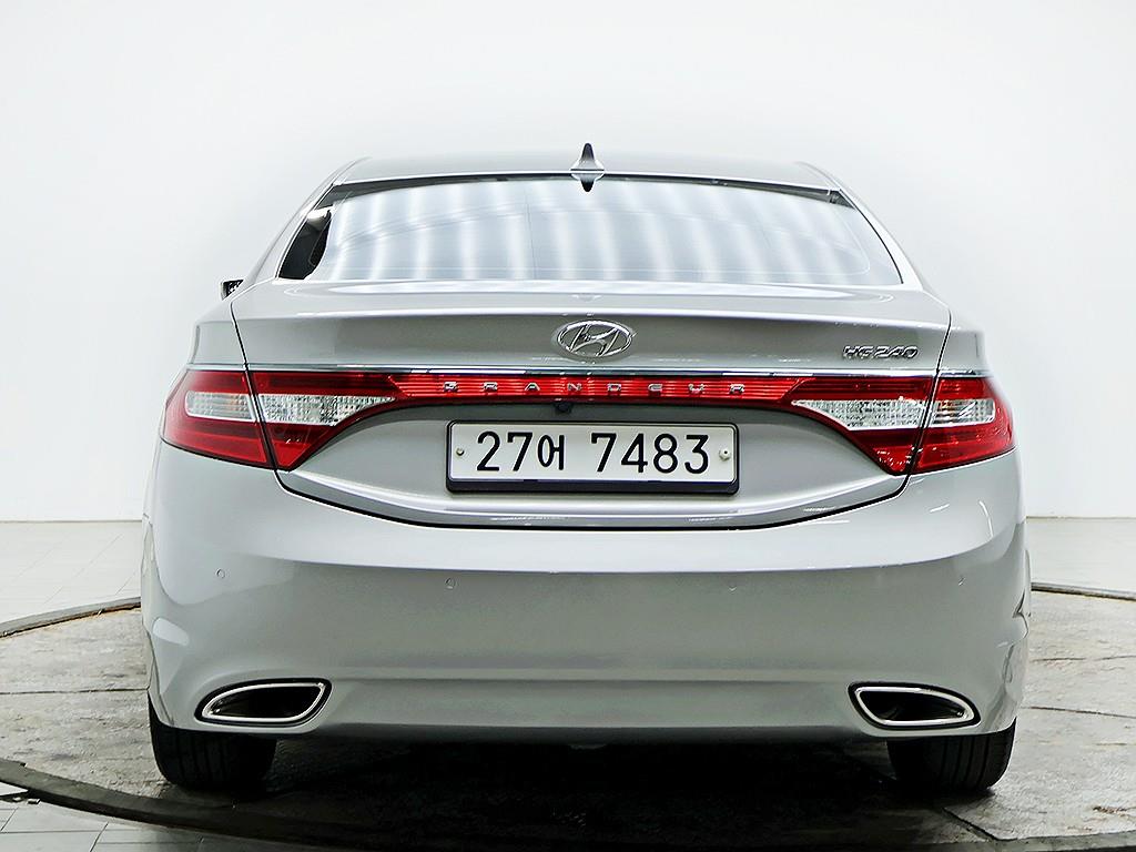 HYUNDAI Grandeur - Vista 5