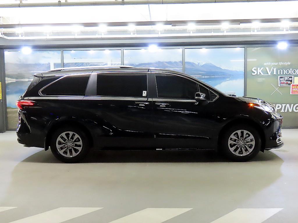 Toyota Siena - Vista 3