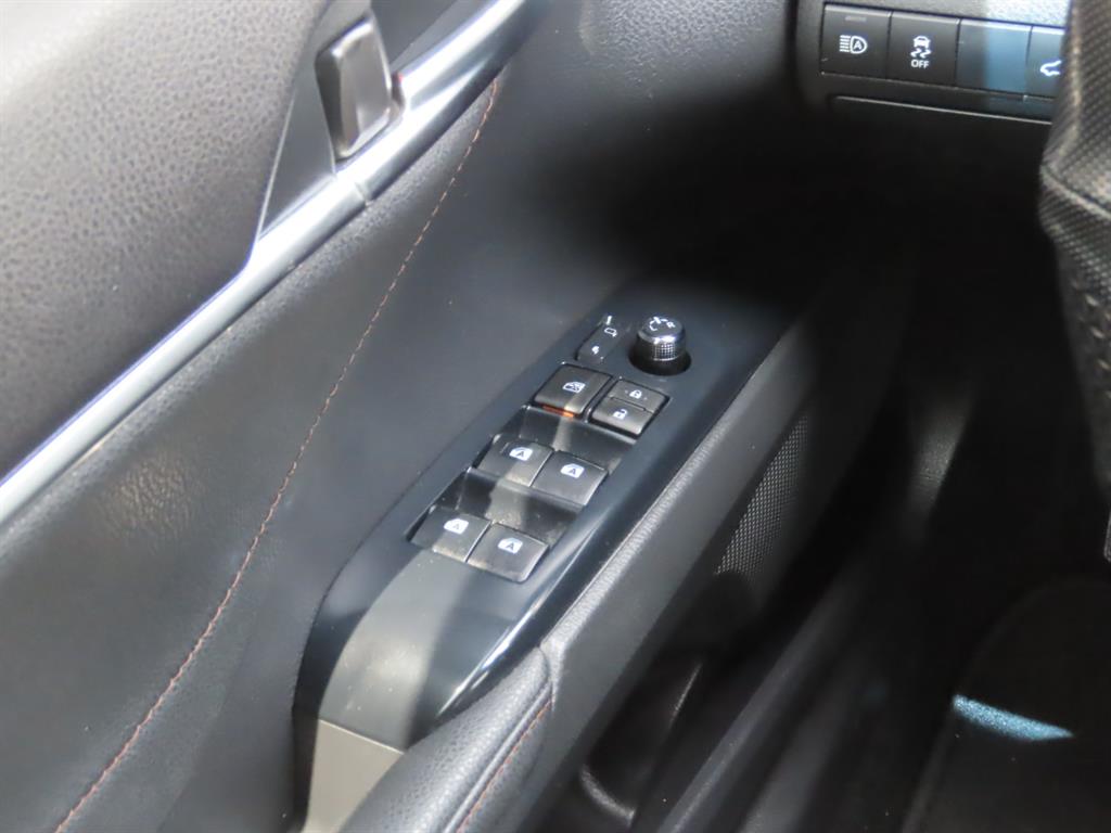 Toyota Camry 2018 Café - Importación desde Corea - HF Imports Iquique - Foto 12