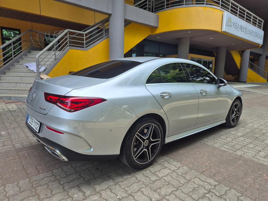 Mercedes Benz CLA Class - Vista 5