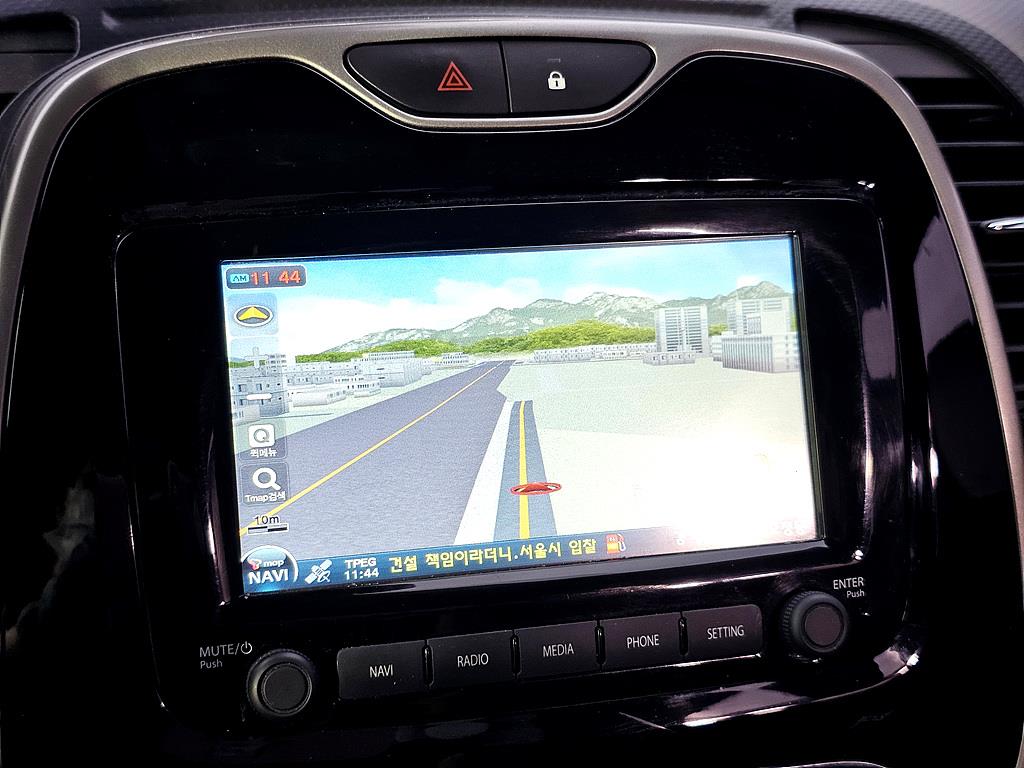SAMSUNG QM3 - Vista 12