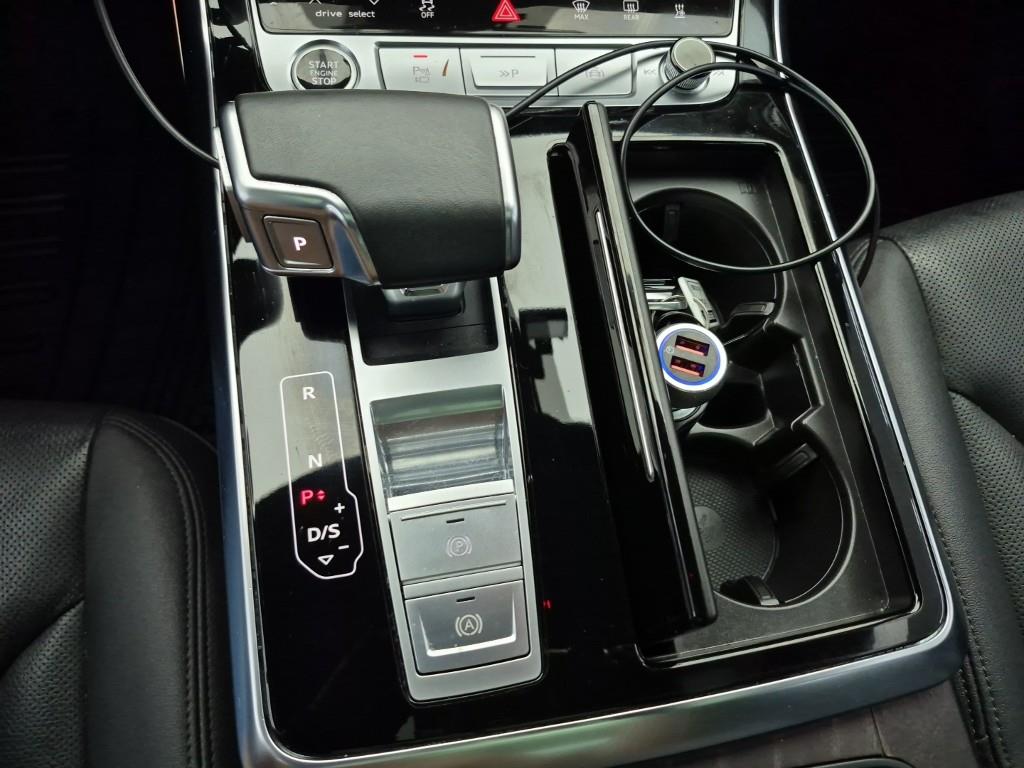 Audi Q7 - Vista 8