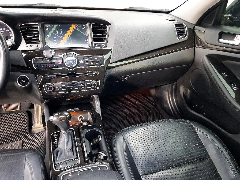 KIA K7 - Vista 10
