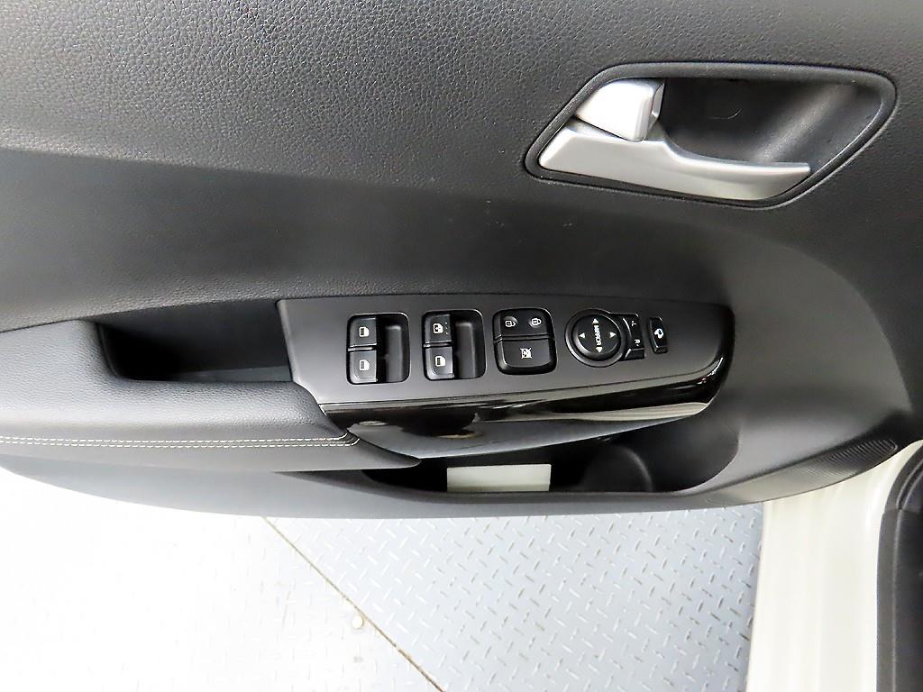 KIA Morning - Vista 11