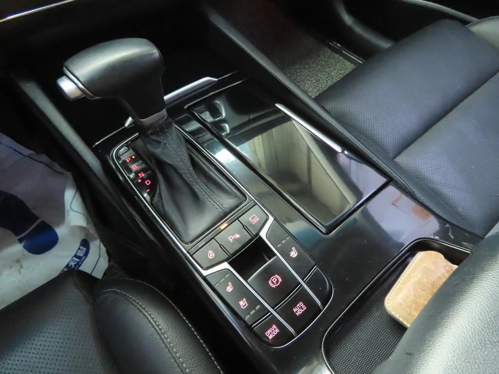KIA K7 - Vista 12
