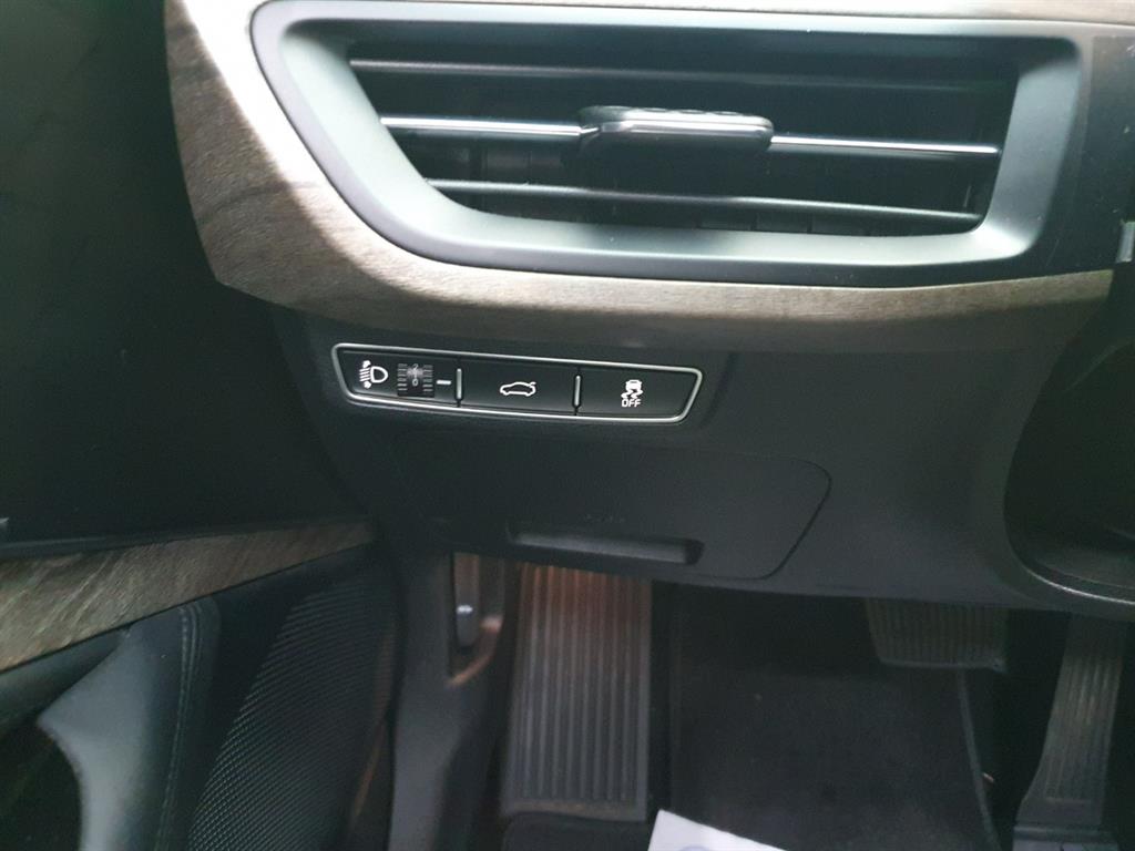 KIA K8 - Vista 9