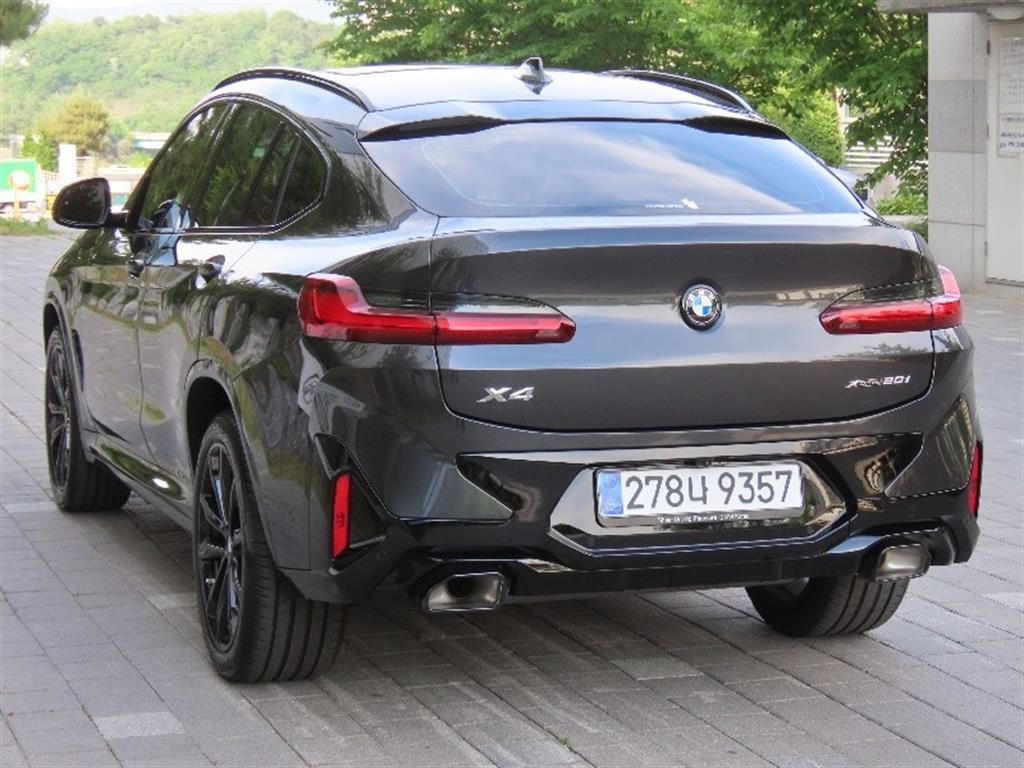 BMW X4 - Vista 7