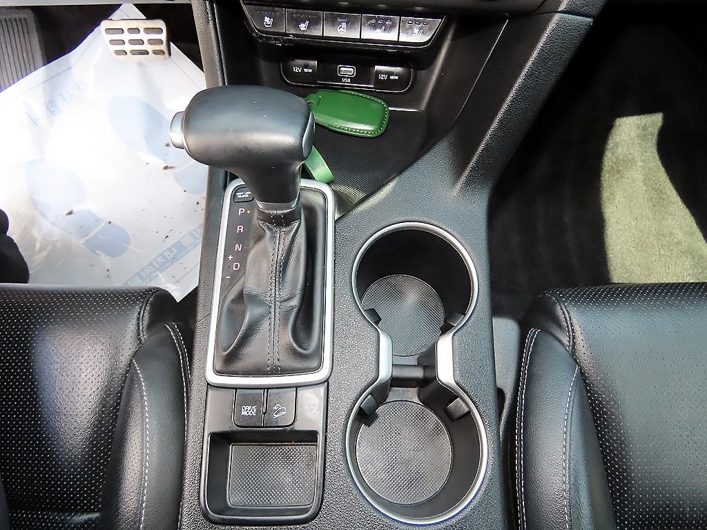 KIA Sportage - Vista 10