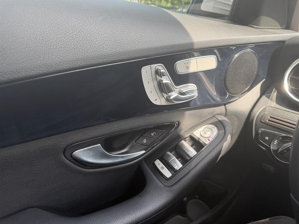 Mercedes Benz C Class 2019 Blanco - Importación desde Corea - HF Imports Iquique - Foto 13