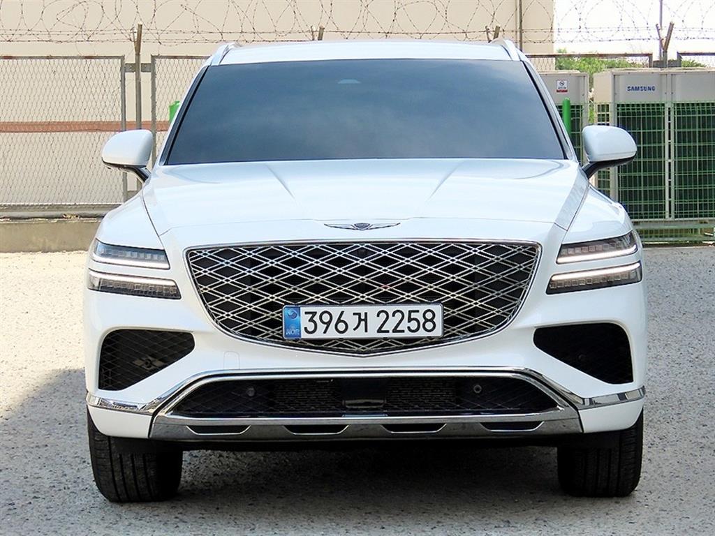 Genesis GV80 2025 Blanco - Importación desde Corea - HF Imports Iquique - Foto 1