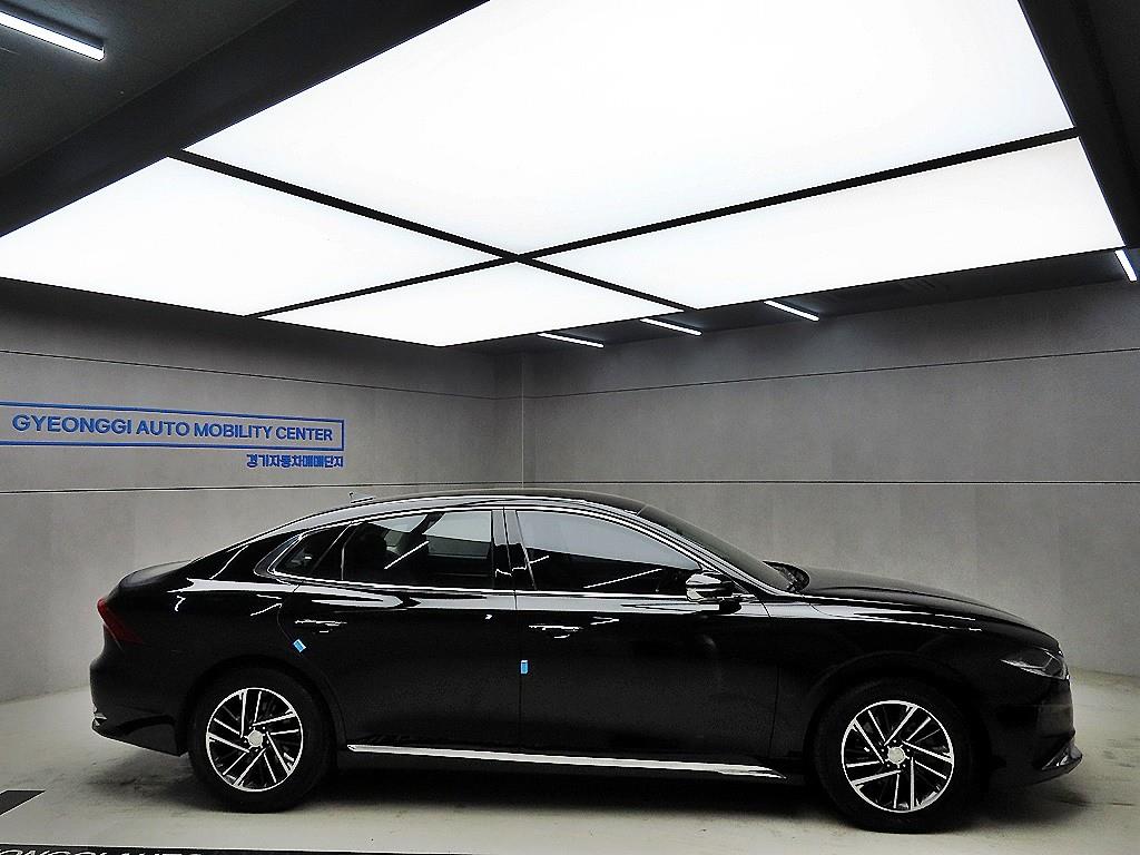 HYUNDAI Grandeur - Vista 2