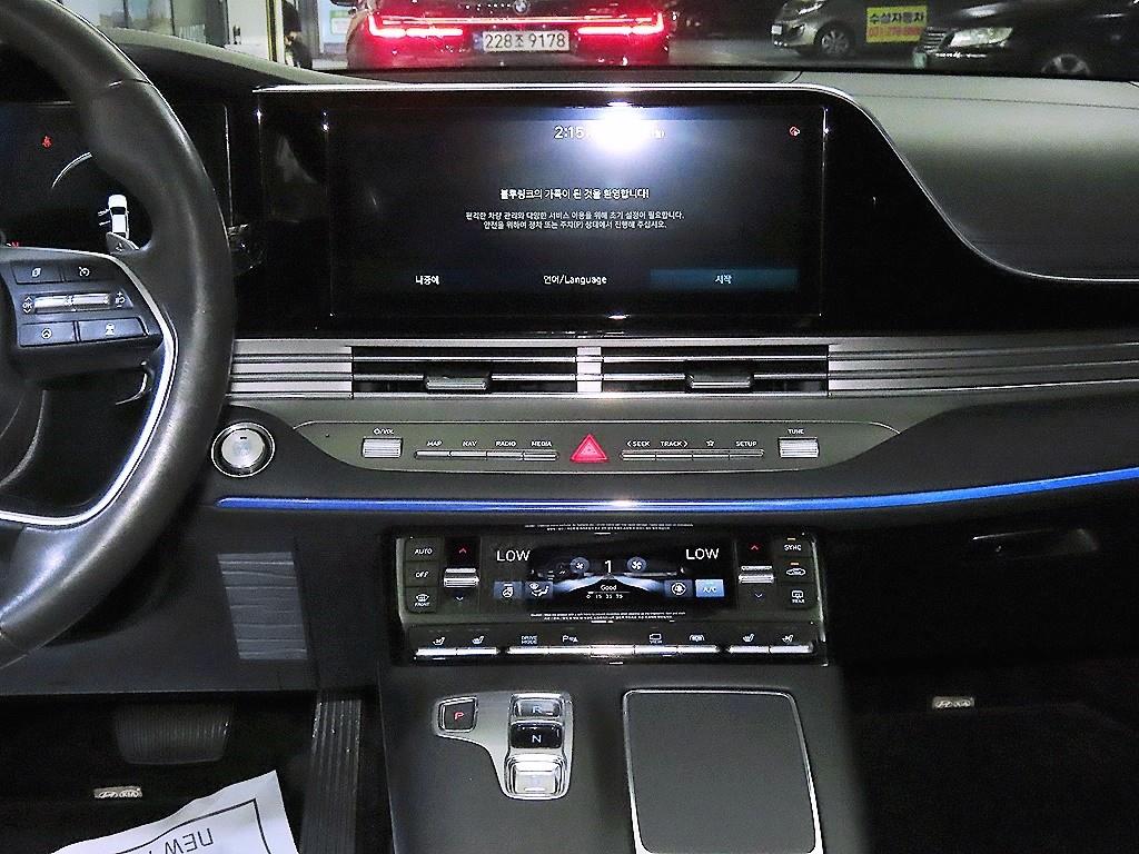 HYUNDAI Grandeur - Vista 11