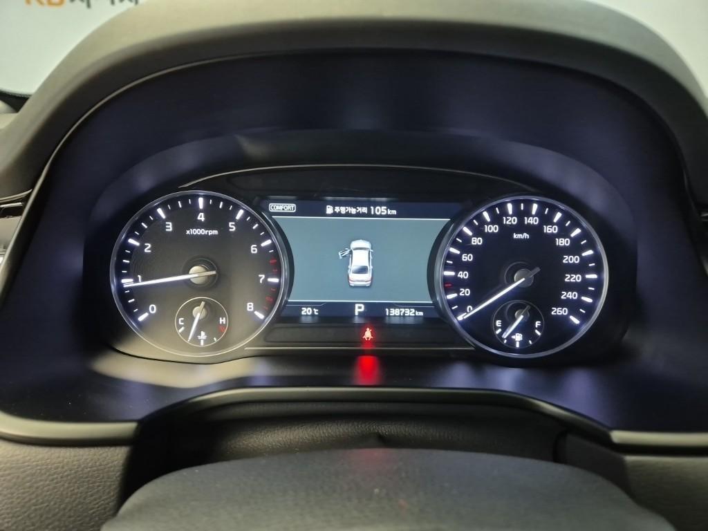 KIA K9 - Vista 6