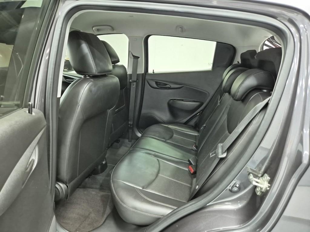 Chevrolet Spark - Vista 12